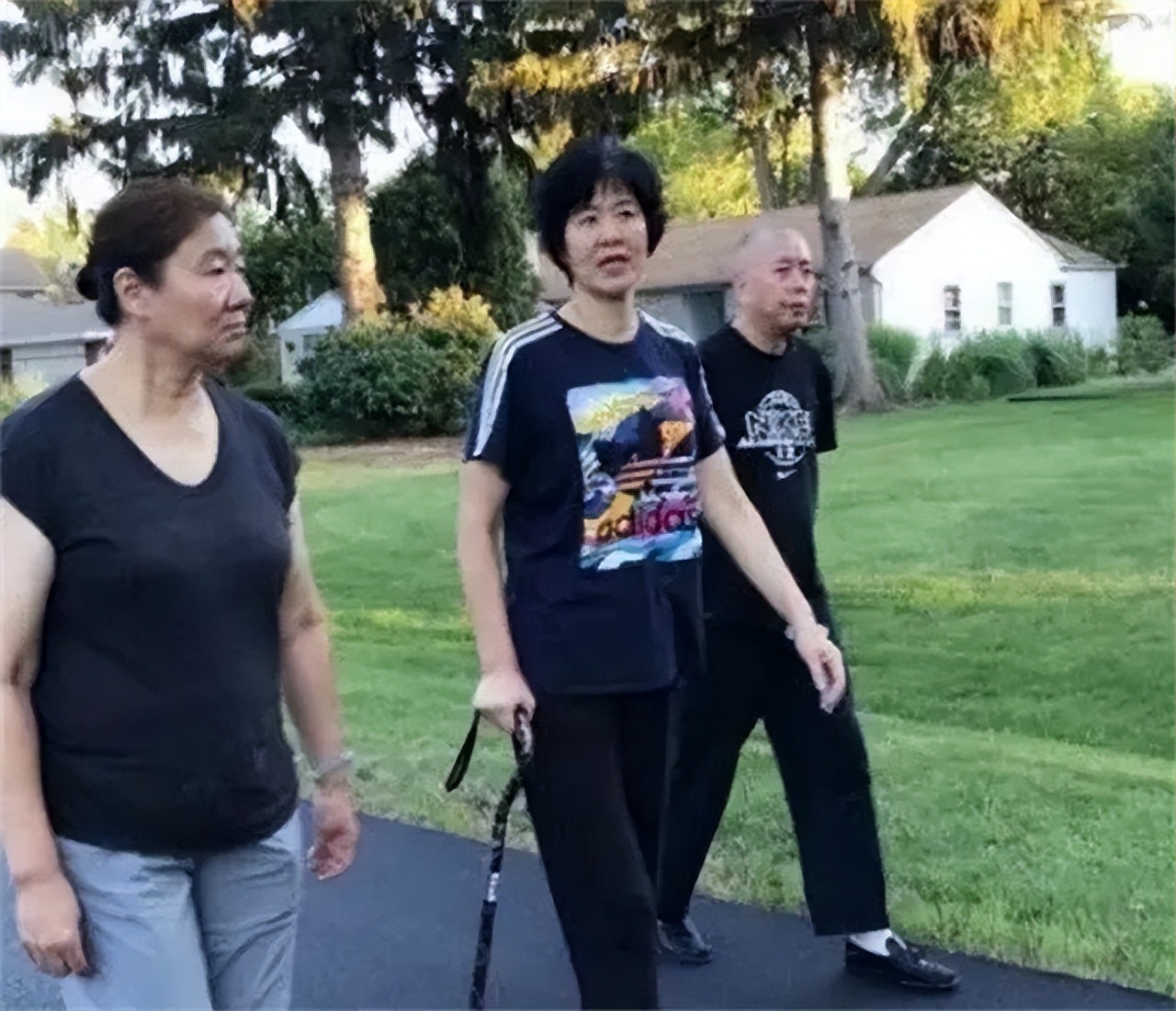 郎平国外住宅,十年前郎平斥资在北京买的豪宅