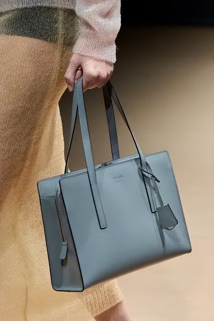 今年夏季最火的包包,今年最火的十种包包