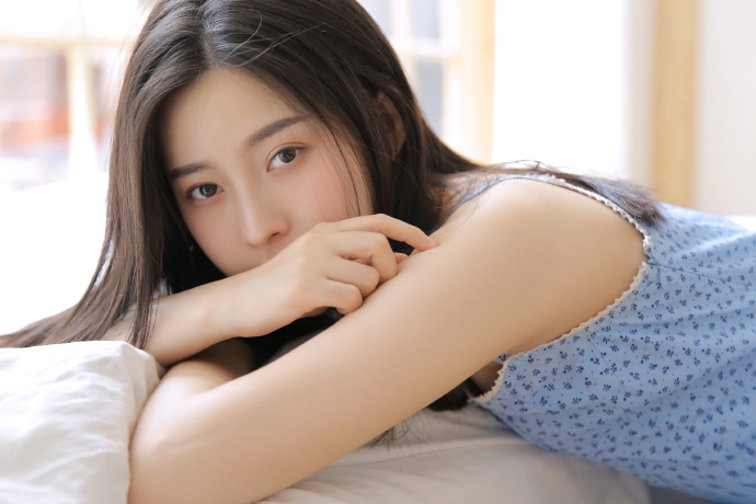 很害羞的女生该怎么追,害羞的女生怎么追