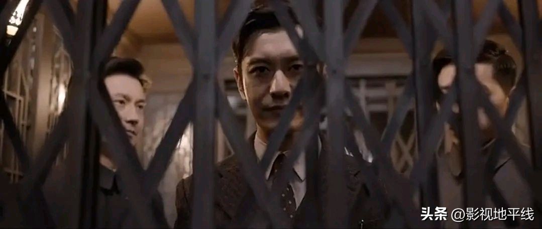 蒋欣黄晓明万茜潜伏者剧组,黄晓明万茜最近上映的谍战片