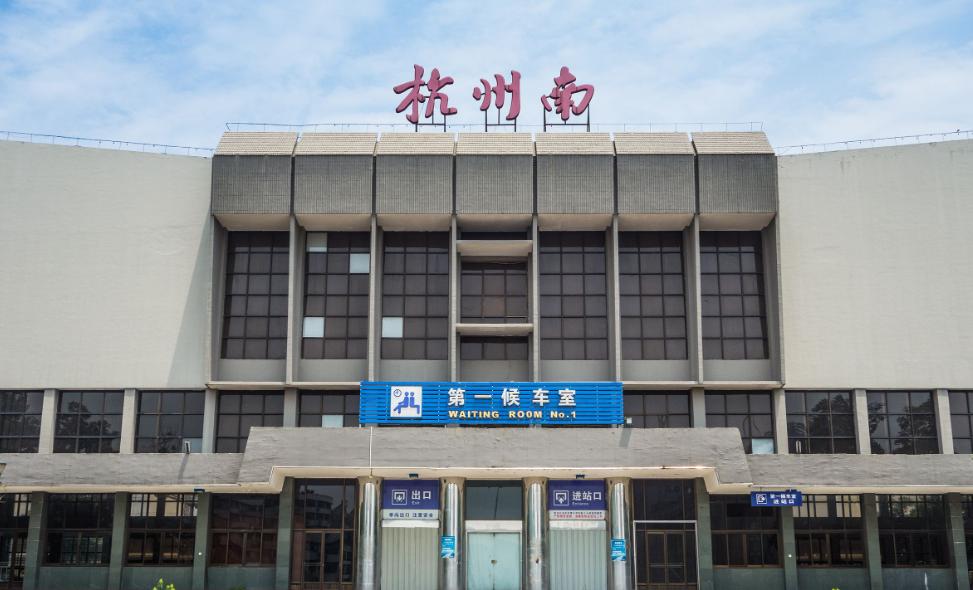 2012年湖南26岁女子杀害69岁“干爹”并抛尸,女子:只想自由2天