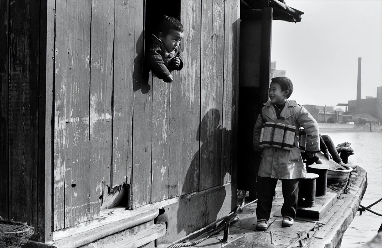 白宝山装甲兵抓哨兵,十大悍匪白宝山枪杀军人案