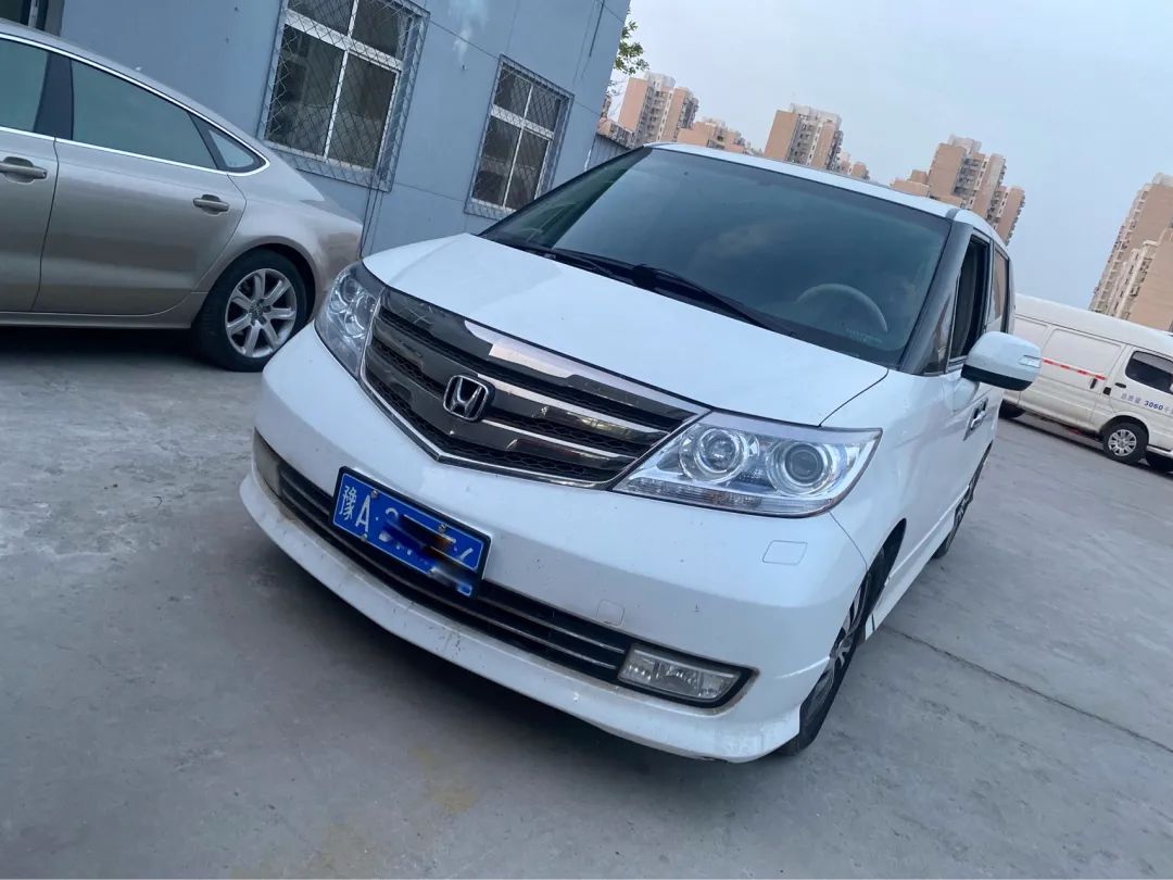 艾力绅可以象皇冠一样翻新吗,艾力绅12款整车翻新