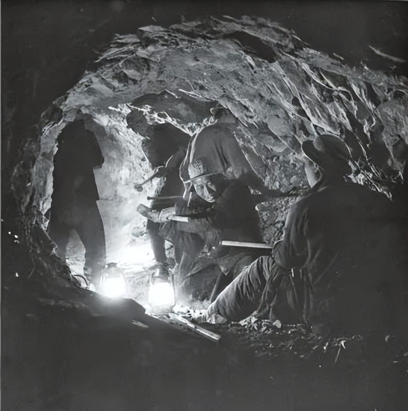 红旗渠的修建削平了1250个山头,红旗渠的修建削平了多少山头