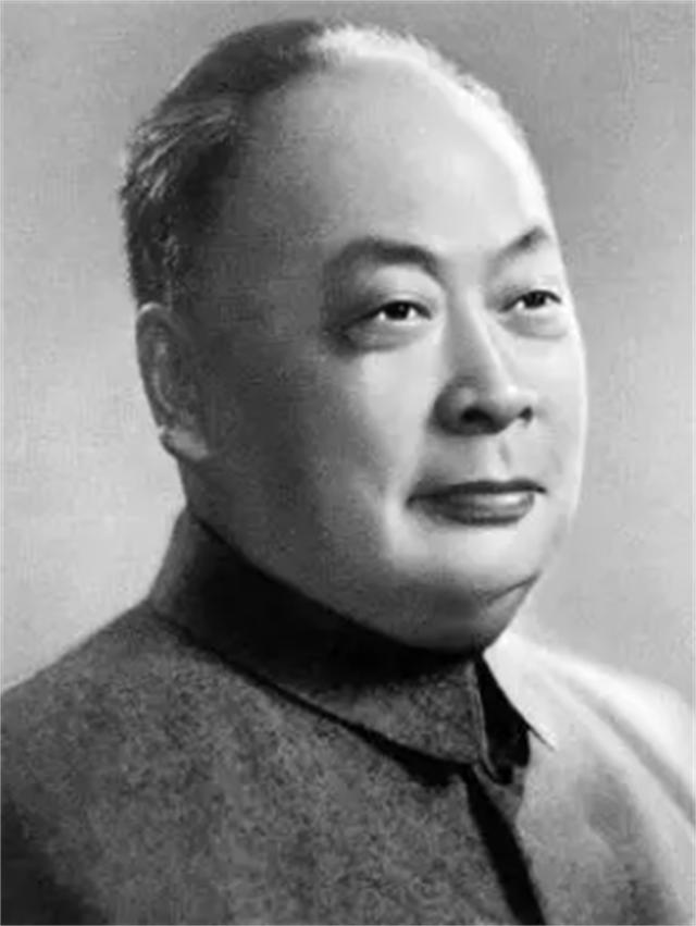 他是“二炮”的开拓者，*小平邓**都说他“惹不起”，他究竟做了什么