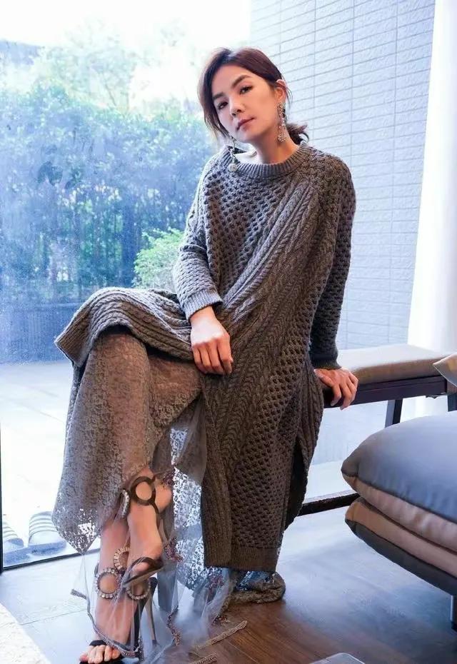 陈嘉桦ella乘风破浪歌曲恋人未满,浪姐陈嘉桦为什么能唱恋人未满