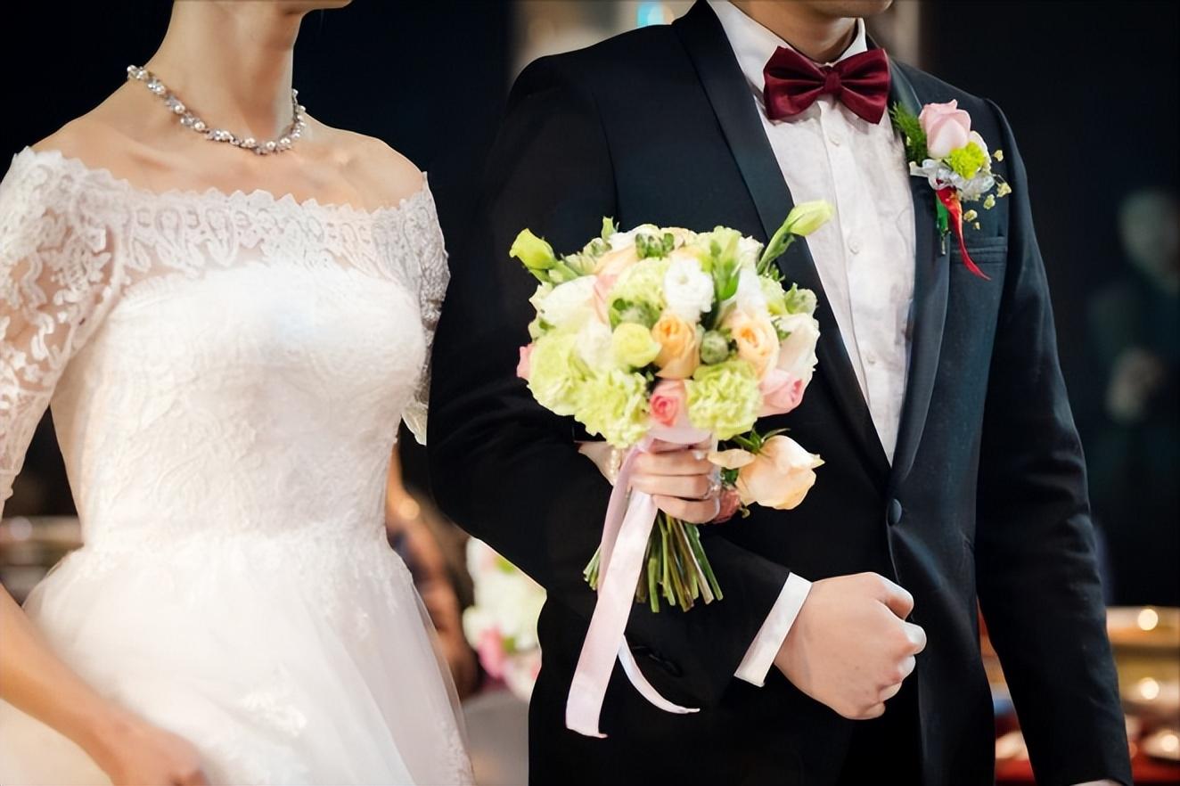 男子卖玩具枪获刑律师求法官,枪形钥匙扣获刑