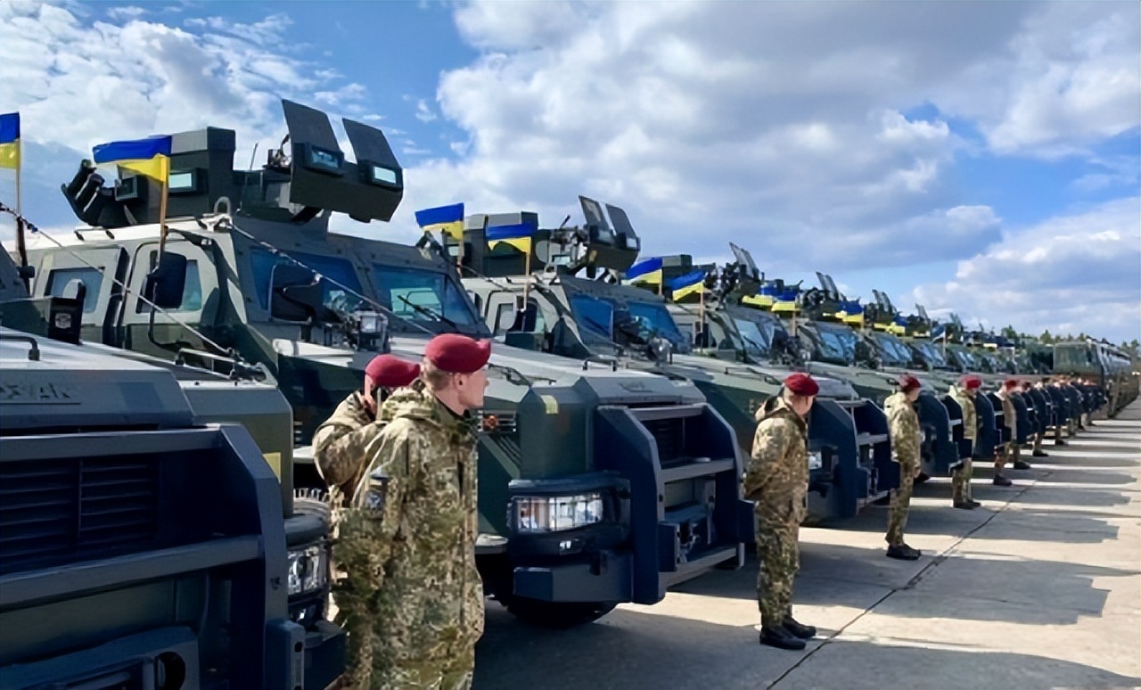 定了！保加利亚军援乌克兰，欧盟只剩匈牙利硬挺，俄表示能理解