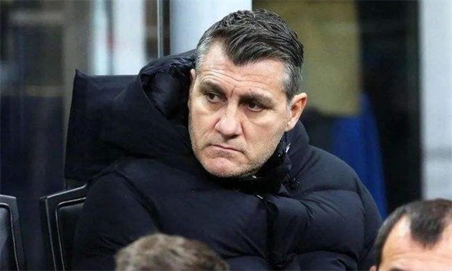 锋线杀手谁是凶手,维埃里巨星