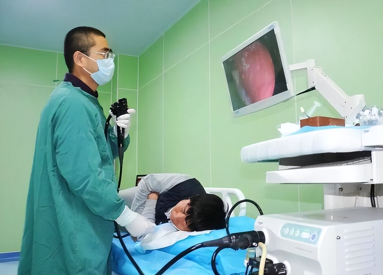 为什么到消化科都要做胃镜,为什么很多人做胃镜都有问题