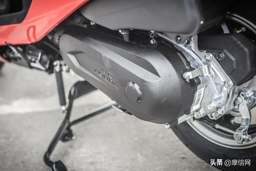 新大洲本田ns125la驾驶感受,新大洲本田NS125LA优点和缺点