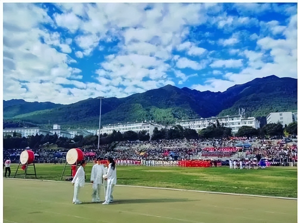 大理大学临床医学院简介,大理大学有哪几所附属医学院