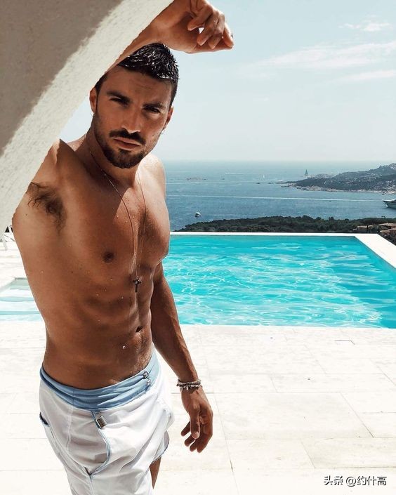 2024意大利队最帅的球员,意大利最帅足球男模队