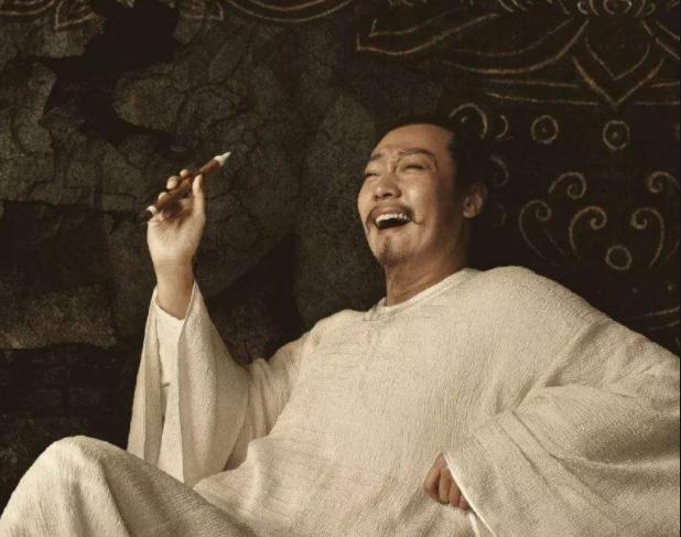 杨贵妃和安禄山暗生情愫，因怕被发现误打误撞发明一物，沿用至今