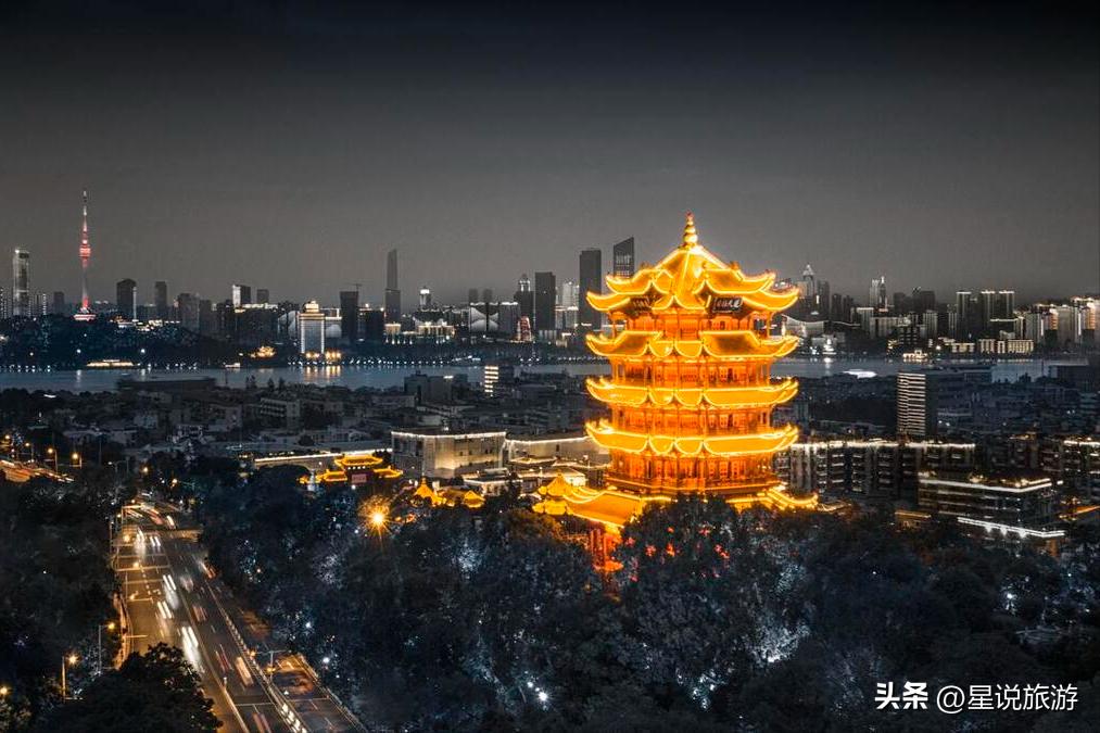 黄鹤楼岳阳楼滕王阁等四大名楼,黄鹤楼岳阳楼滕王阁蓬莱阁顺序