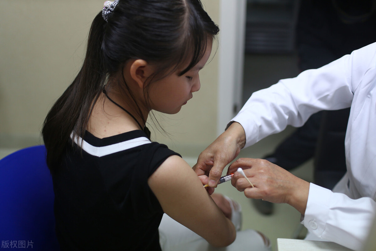 儿童尖锐湿疣，常见原因并非你想象的“*虐性**待”