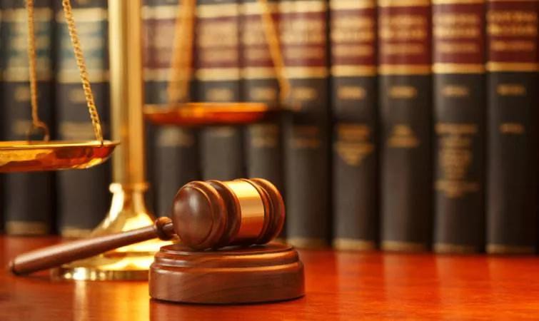 结合一起“QQ号码”案讨论，网络虚拟财产继承的现状及存在的问题