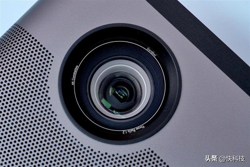 当贝f3最新投影,4000以内画质最好的投影仪