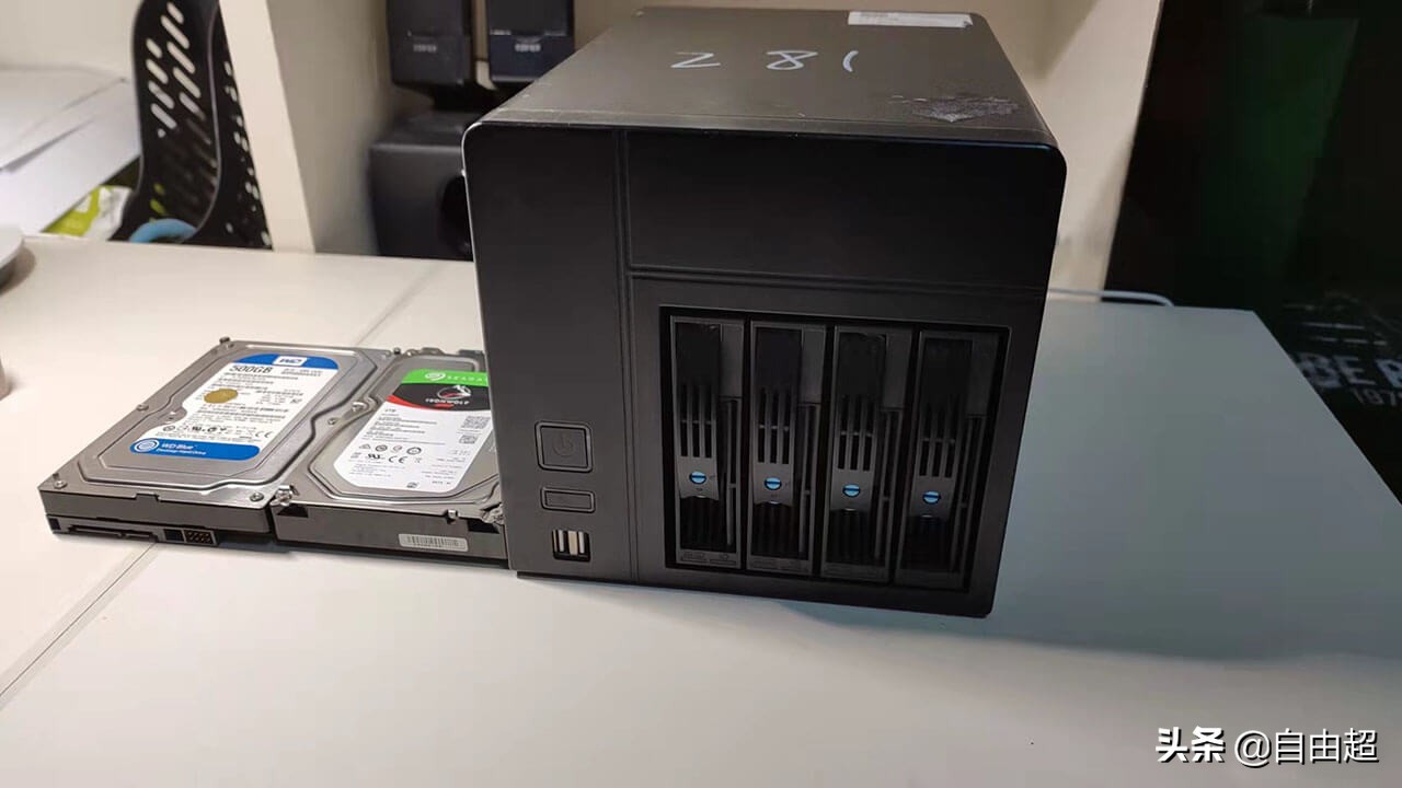 群晖不能开机如何取出数据,群晖断电后无法识别硬盘