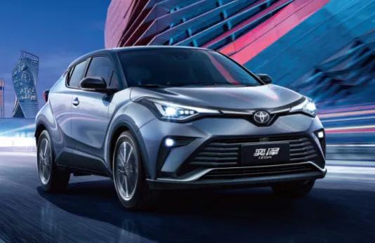 当奕泽遇上《足球小子》和《美少女战士》一个实体与IP的奇妙结合