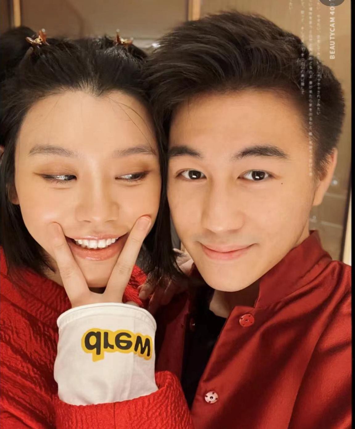 何猷君28岁庆生现场曝光,何猷君生日蛋糕数字