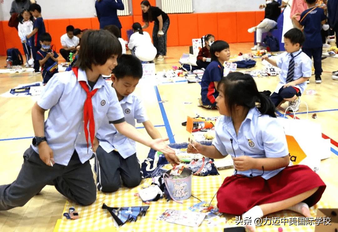 以爱之名公益活动,以爱为名公益义卖