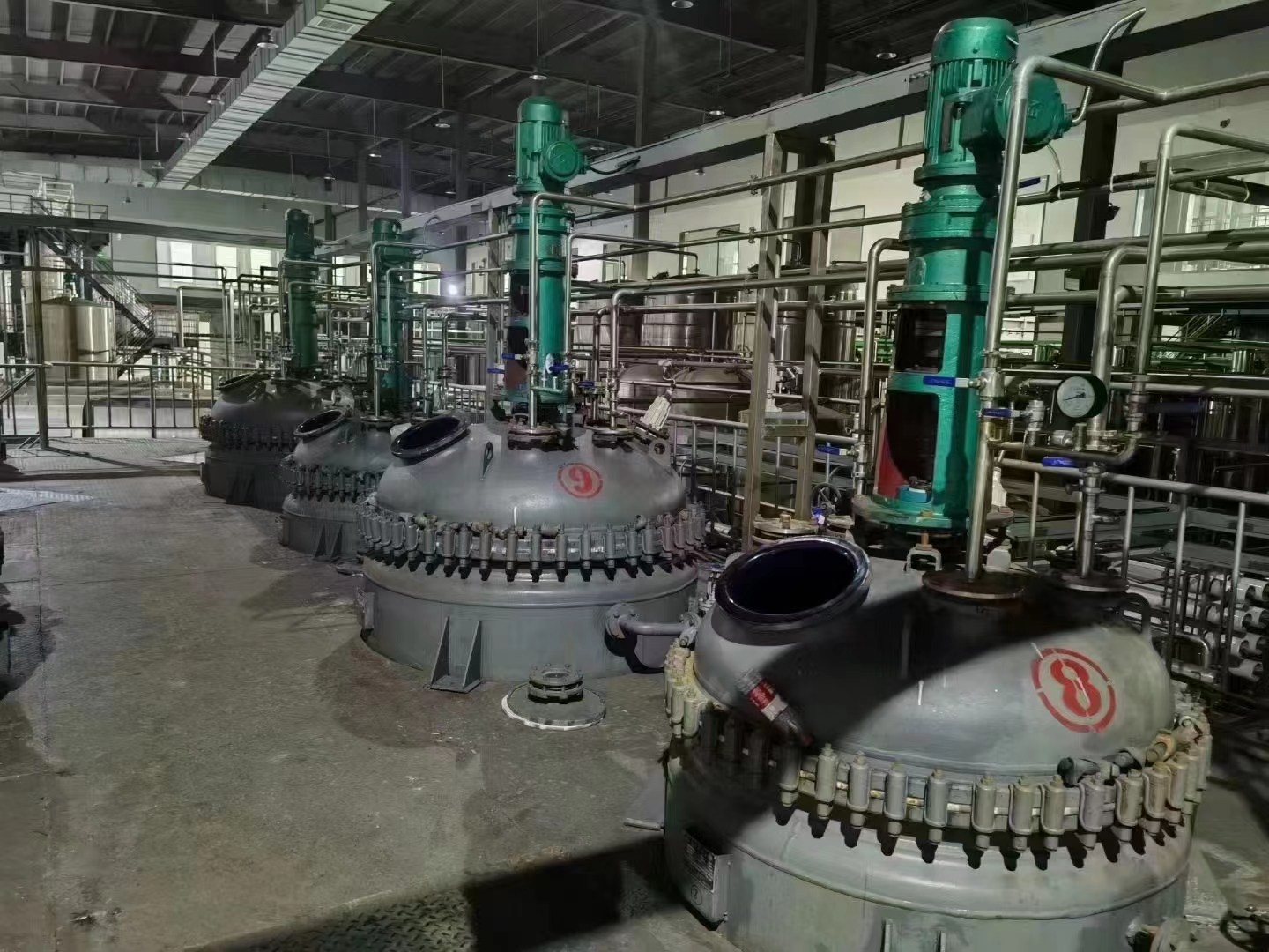 双层玻璃反应釜代理价钱,双层玻璃反应釜优势