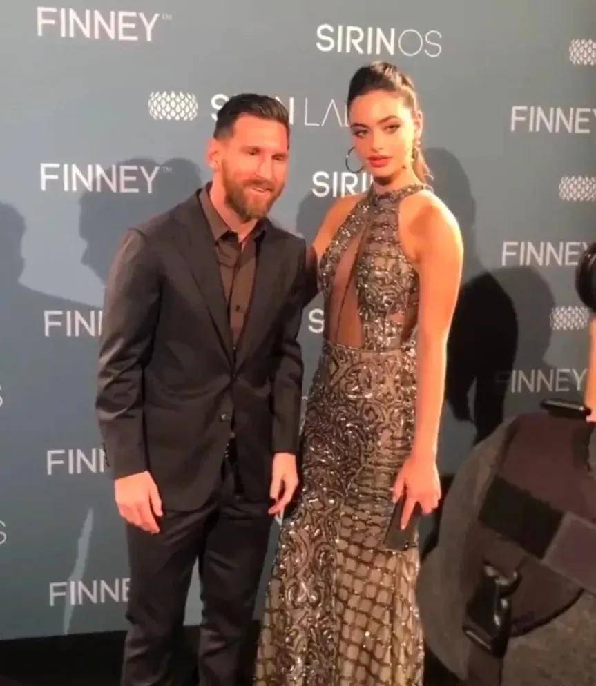 梅西巴萨故事,梅西感情经历纪录片