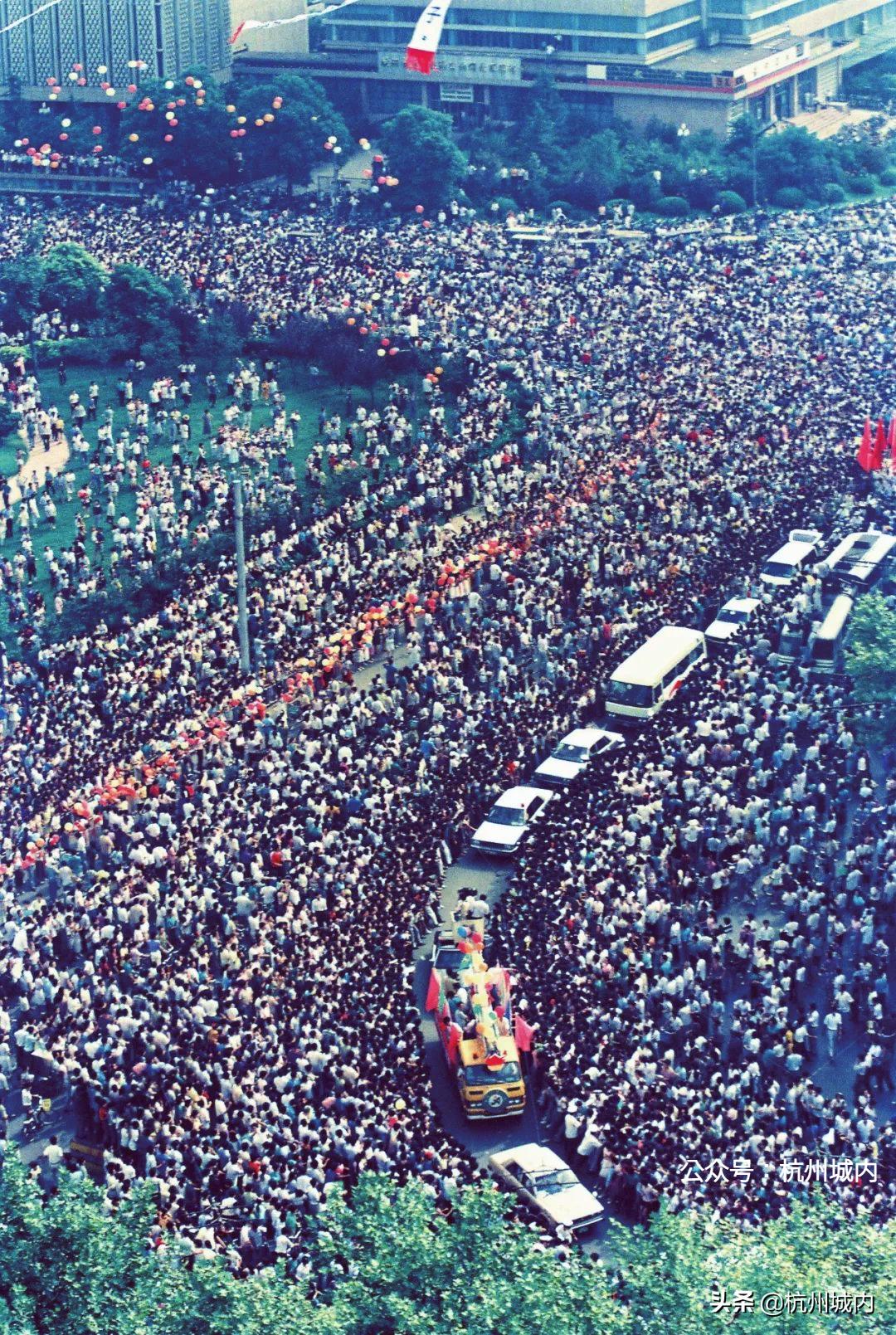 我眼中未来的城市,我眼中的未来科技城绘画