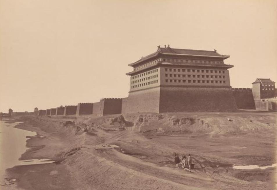 揭秘：周总理亲自定名的长安街华灯，为何能长亮63年？