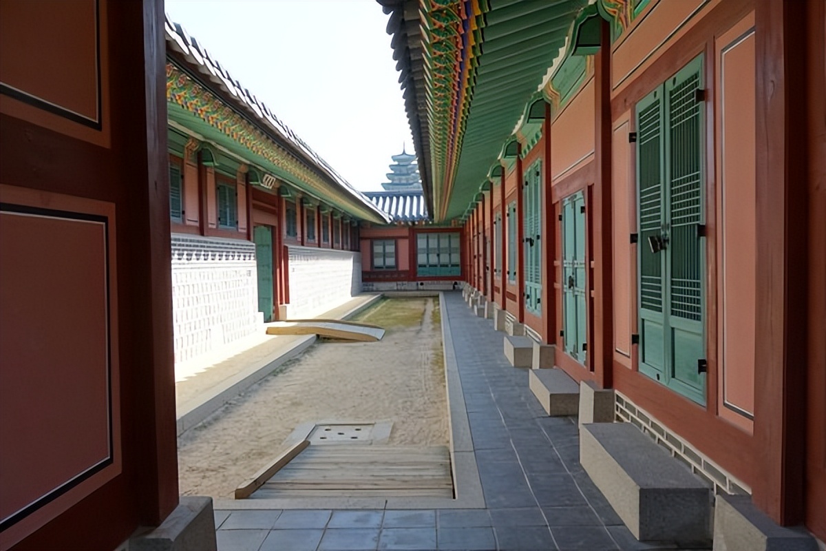 首尔景福宫游记,韩国景福宫和青瓦台在一起吗