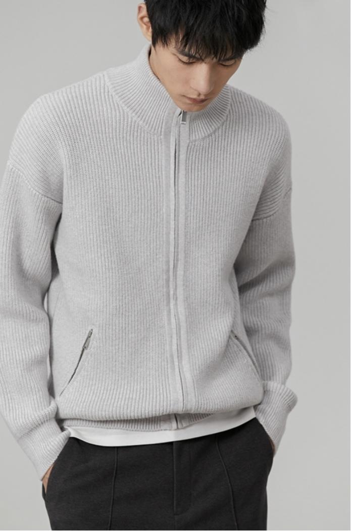 25岁男生宝藏衣服店铺,保暖年轻人的潮流男装