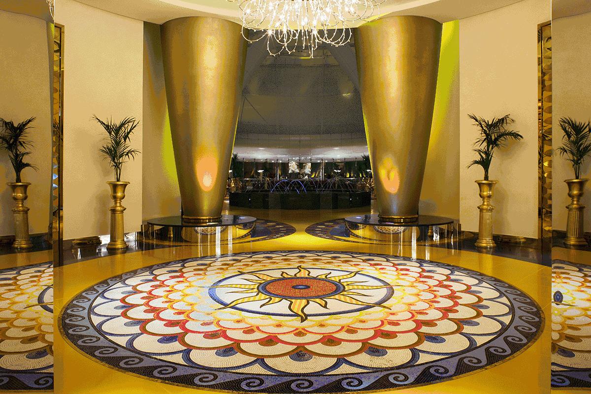 c罗加盟沙特俱乐部欢迎仪式,c罗加盟尤文图斯发布会