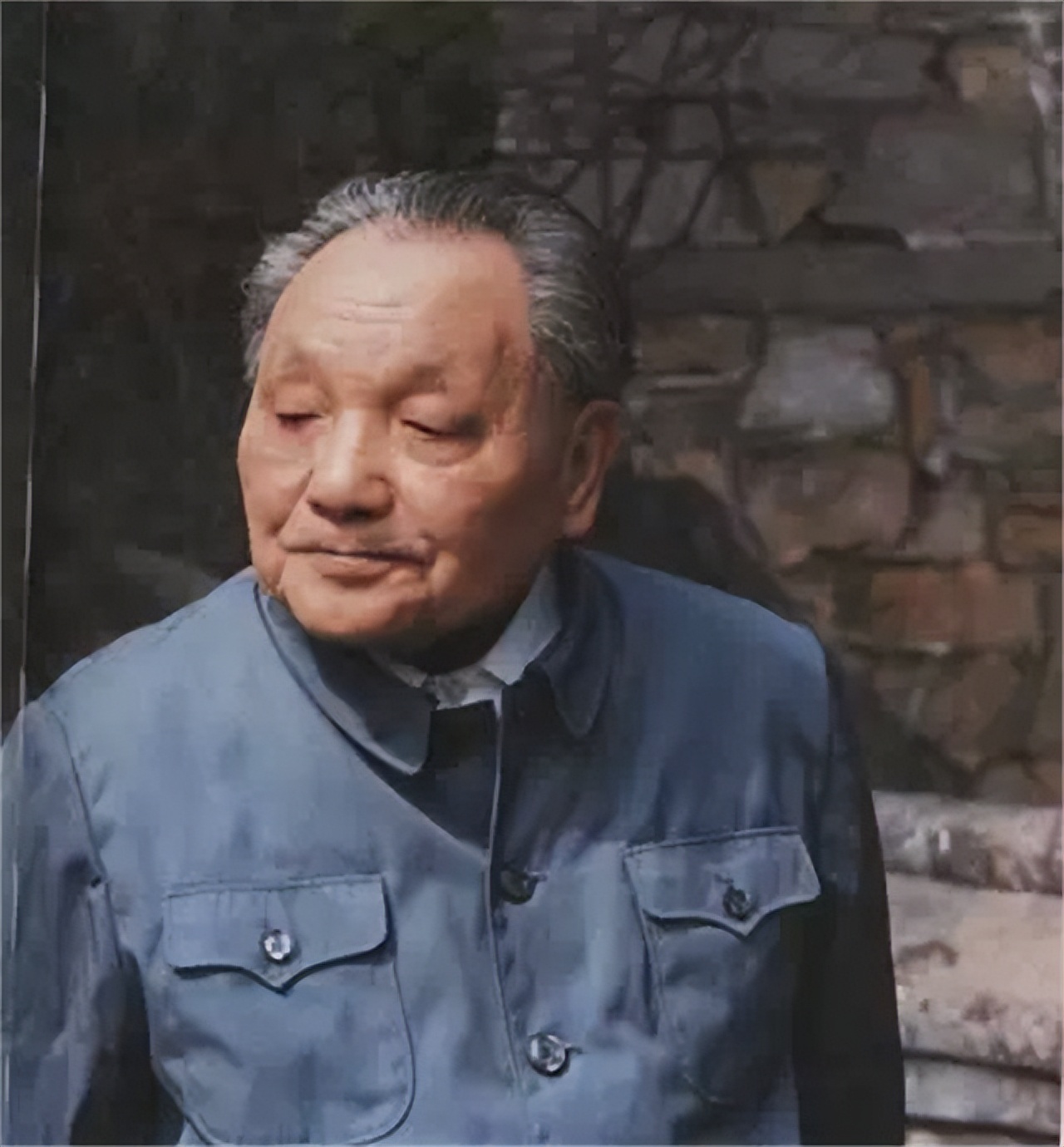 86年*伯承刘**逝世，*小平邓**看到治丧委员会名单大怒：怎么没有肖永银