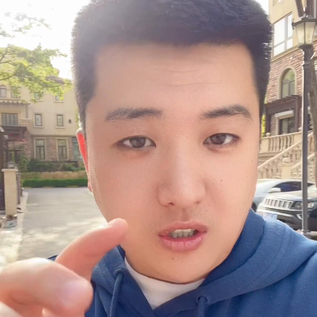 同样都是达人，听说普通探店达人一个月连3000都搞不下...