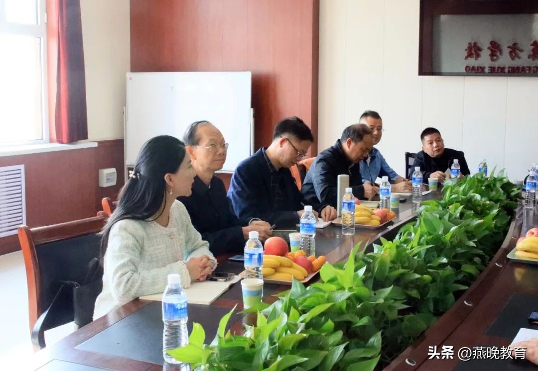 东莞育才教育集团到武邑宏达东方学校参观交流