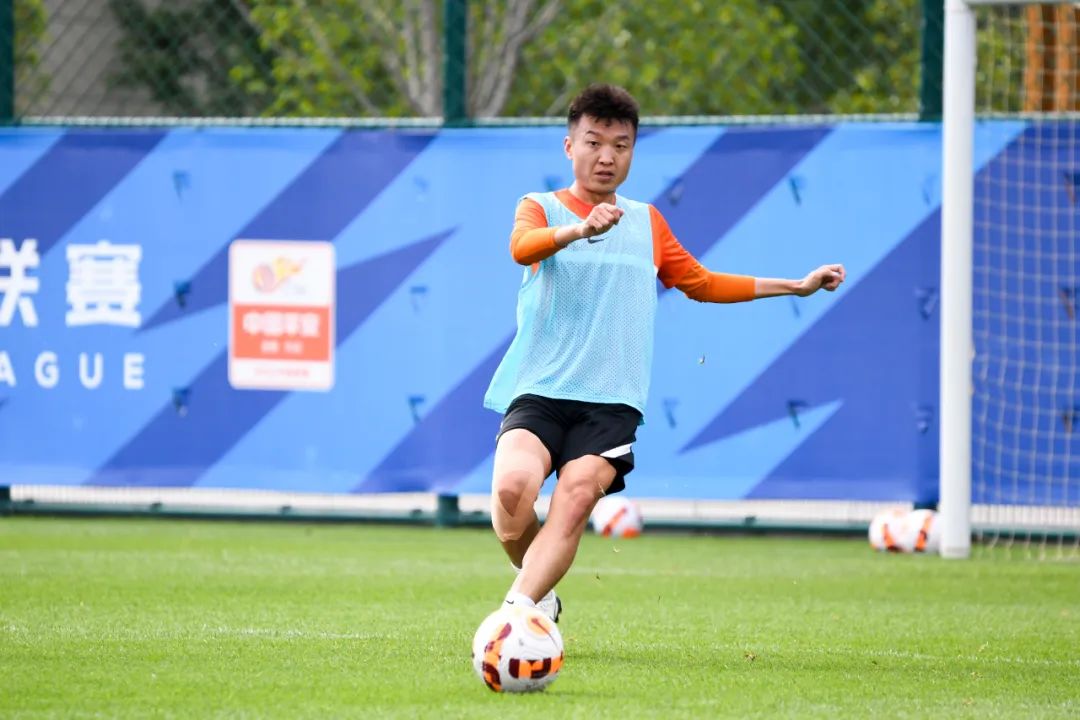 比赛胜负关键球员发挥心态,球员需平和心态对待比赛