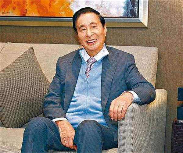 他生于广东,12岁能做黄金,炒股赚700亿,儿媳生子他奖励18.2亿