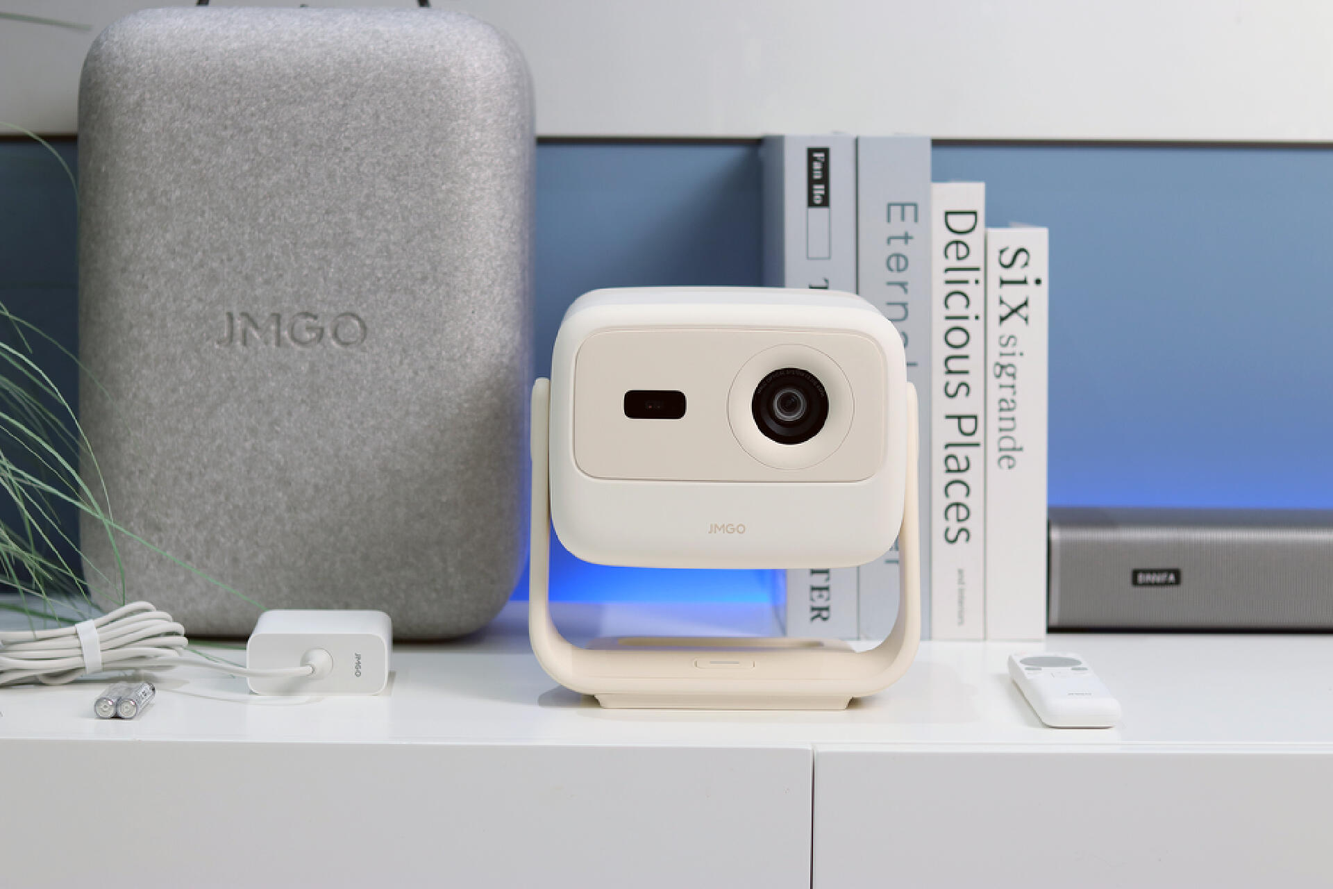 三色激光光源坚果n1,坚果三色激光投影仪o2ultra评测