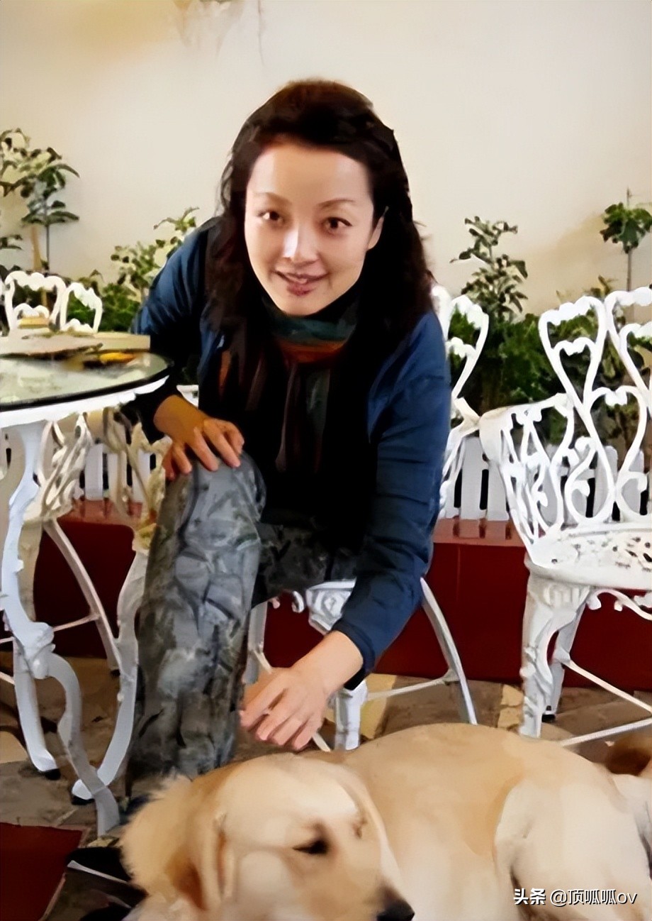 12对著名的“老夫少妻”演绎绝世童话！你相信爱情吗？