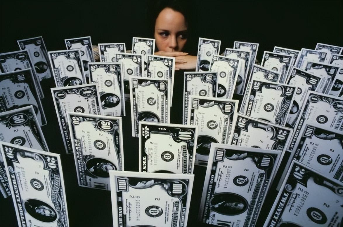 贪玩蓝月为什么不涉嫌虚假广告,香港男明星为什么给贪玩蓝月代言