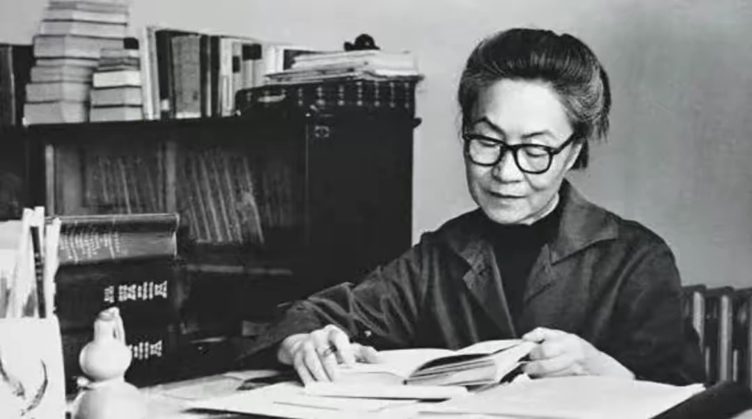 杨绛女人要么学习要么变美,杨绛女人别太善良别太大方