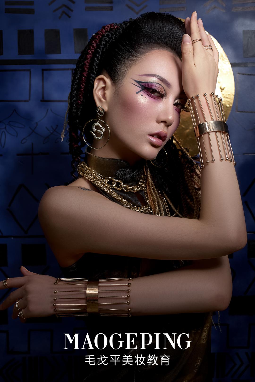 上海毛戈平化妆培训学校,毛戈平学校学几个月比较好