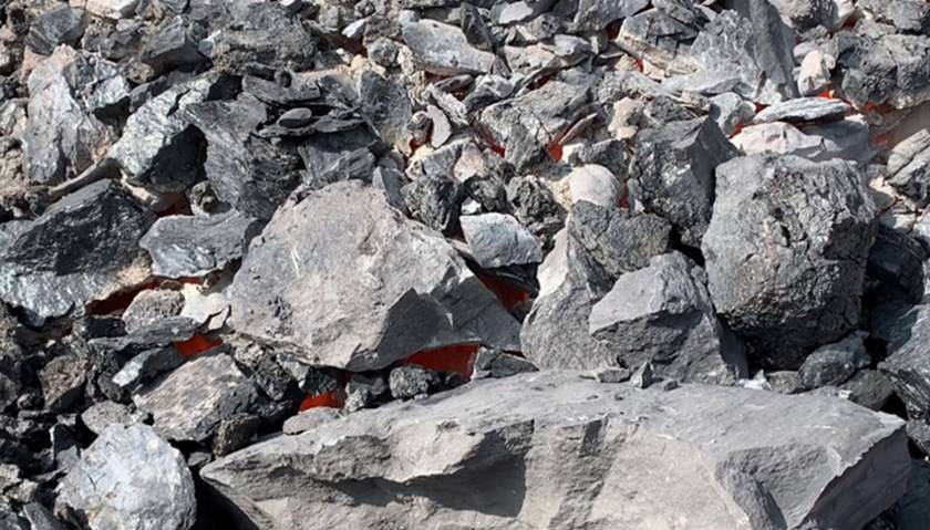 贺兰山为什么自燃,宁夏贺兰山森林大火