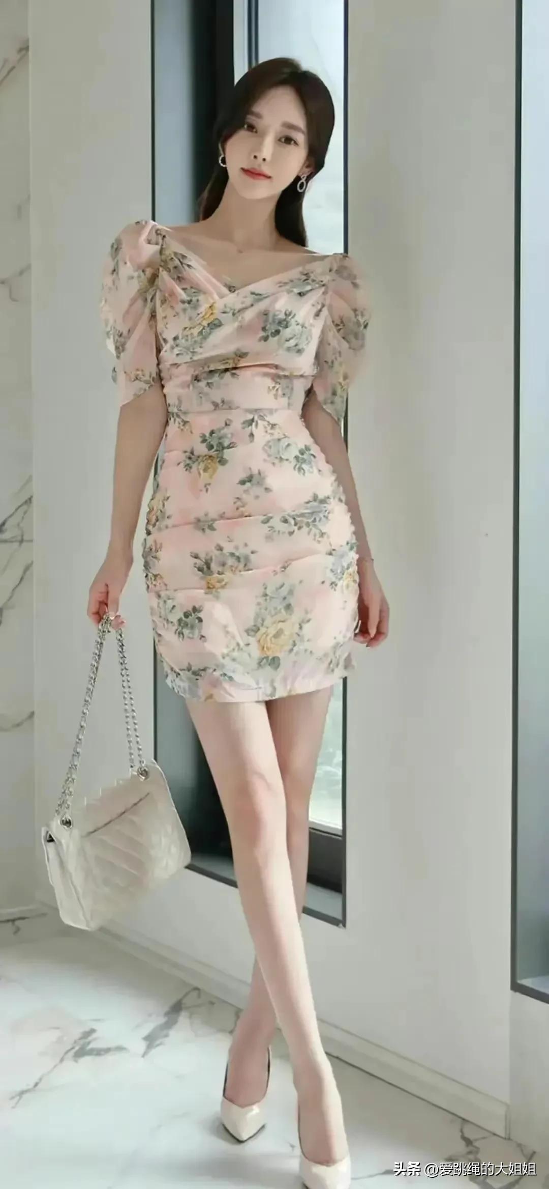 韩国模特孙允珠，性感时尚，美丽动人