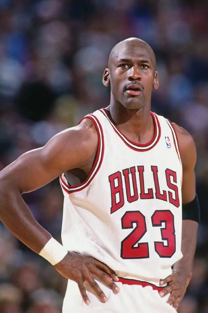 迈克尔乔丹最后一舞纪录片1-10集,迈克尔乔丹1996赛季精华进攻赏析