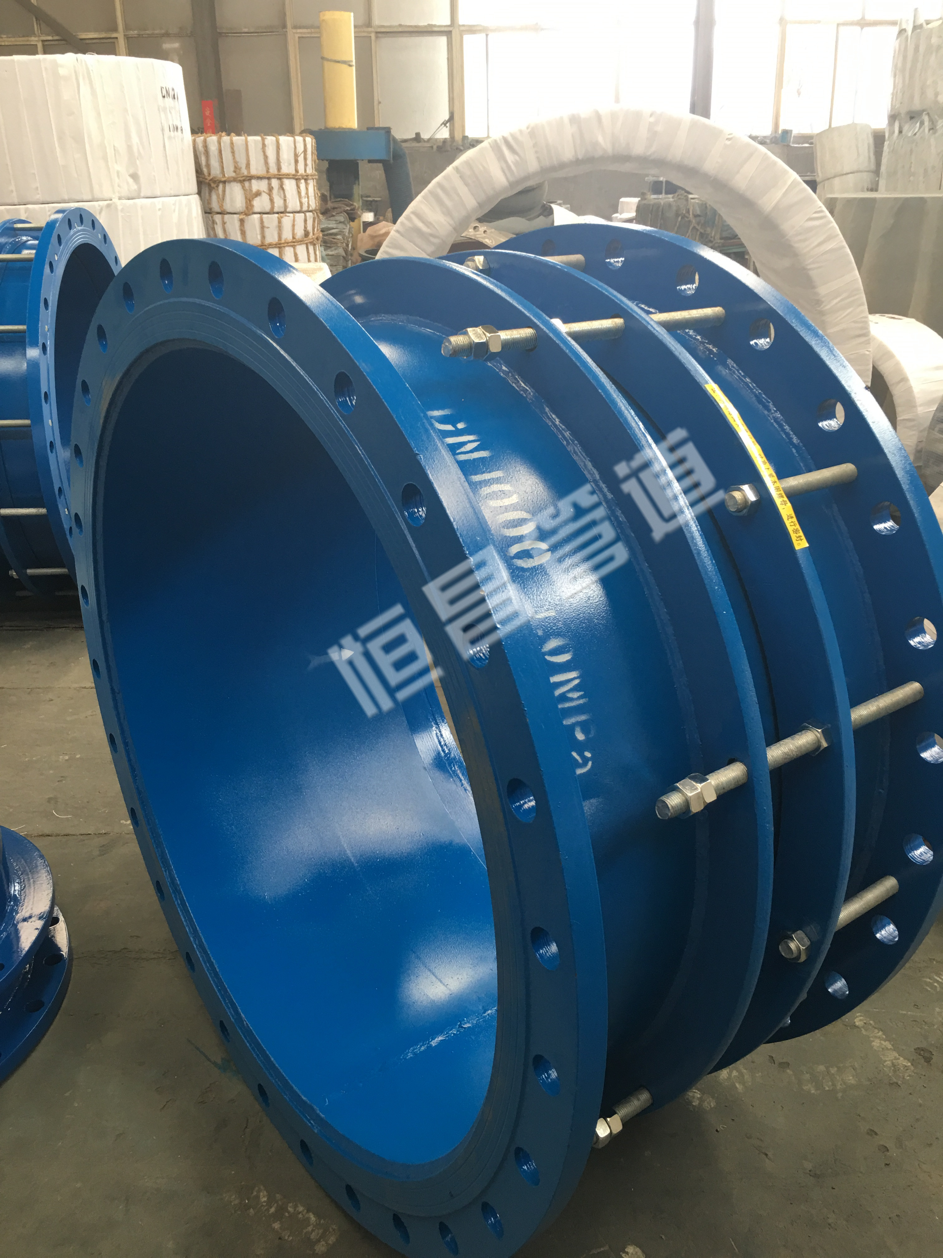 双法兰伸缩传力接头dn200价格,cc2f型可拆式双法兰传力接头批发