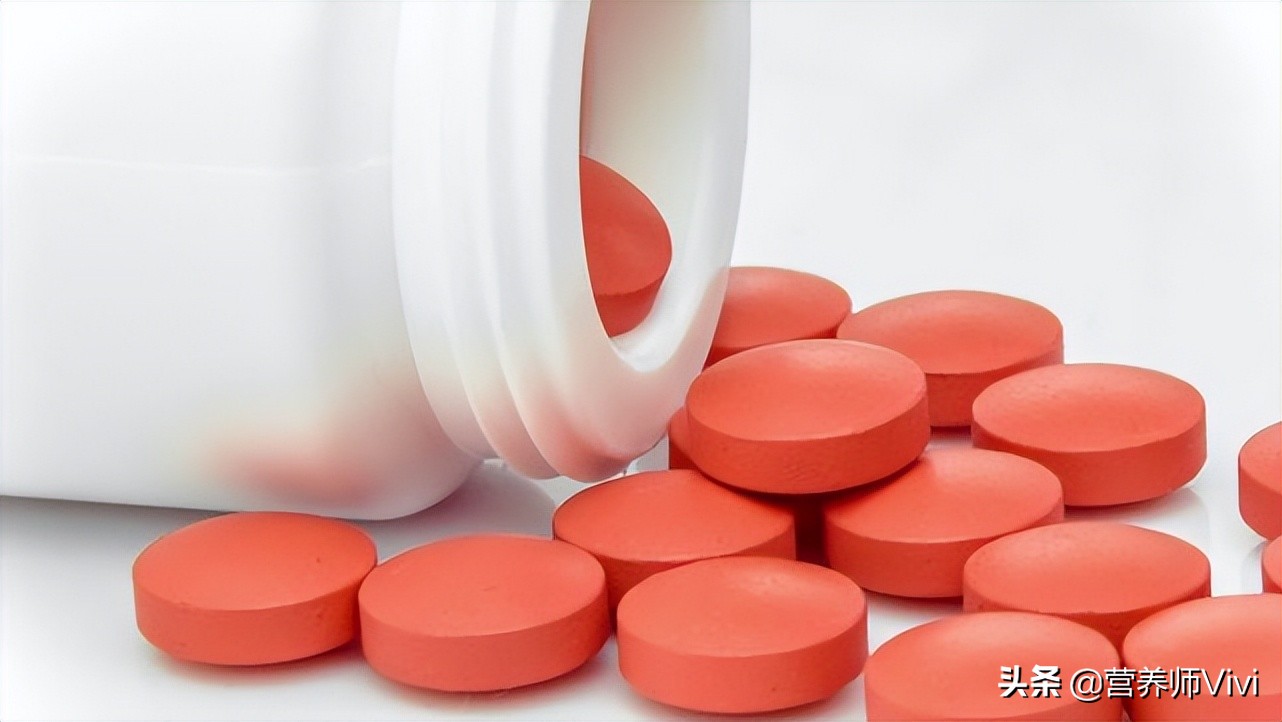 吃什么补充维生素e的作用和功效,补充维生素e是吃药还是保健品好