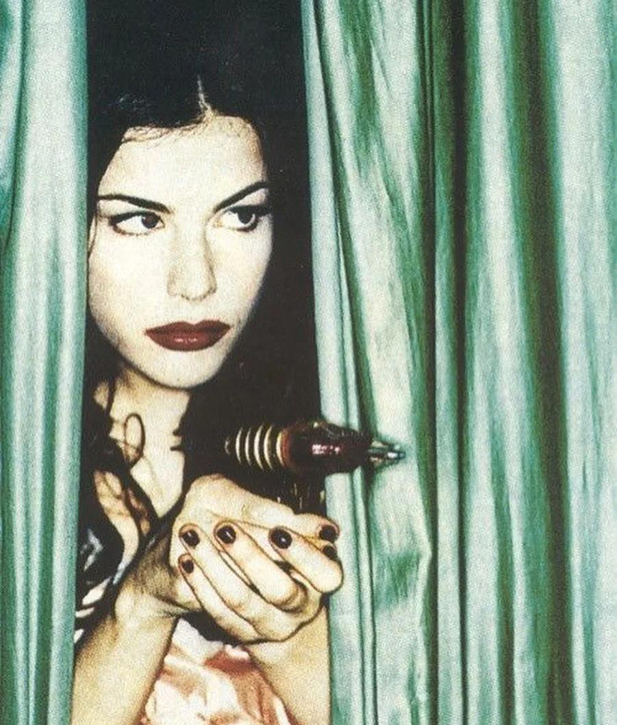 侵华日军*行暴**照片，日本人强迫女子脱下衣服，*辱侮**致死