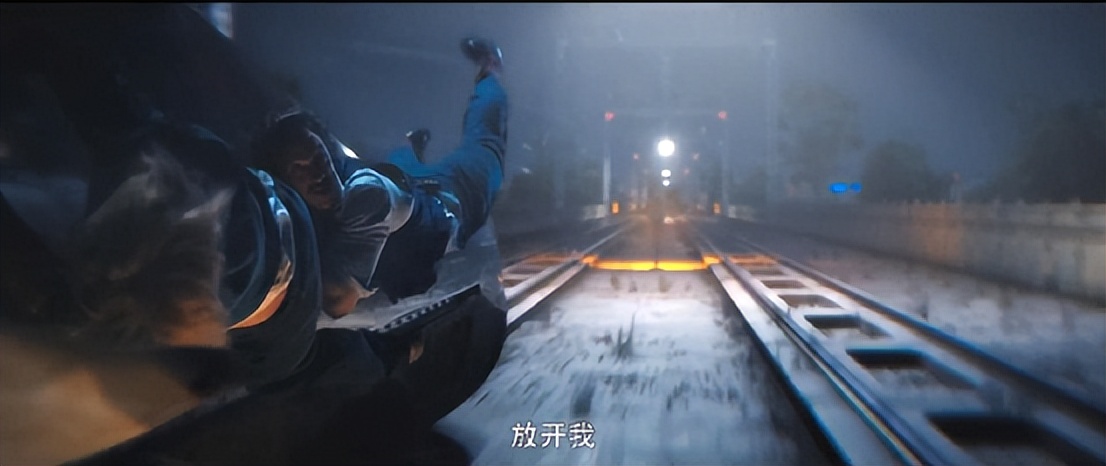 这部“R级片”，票房已破15亿，细扒这部电影，剧情画面太抓眼球